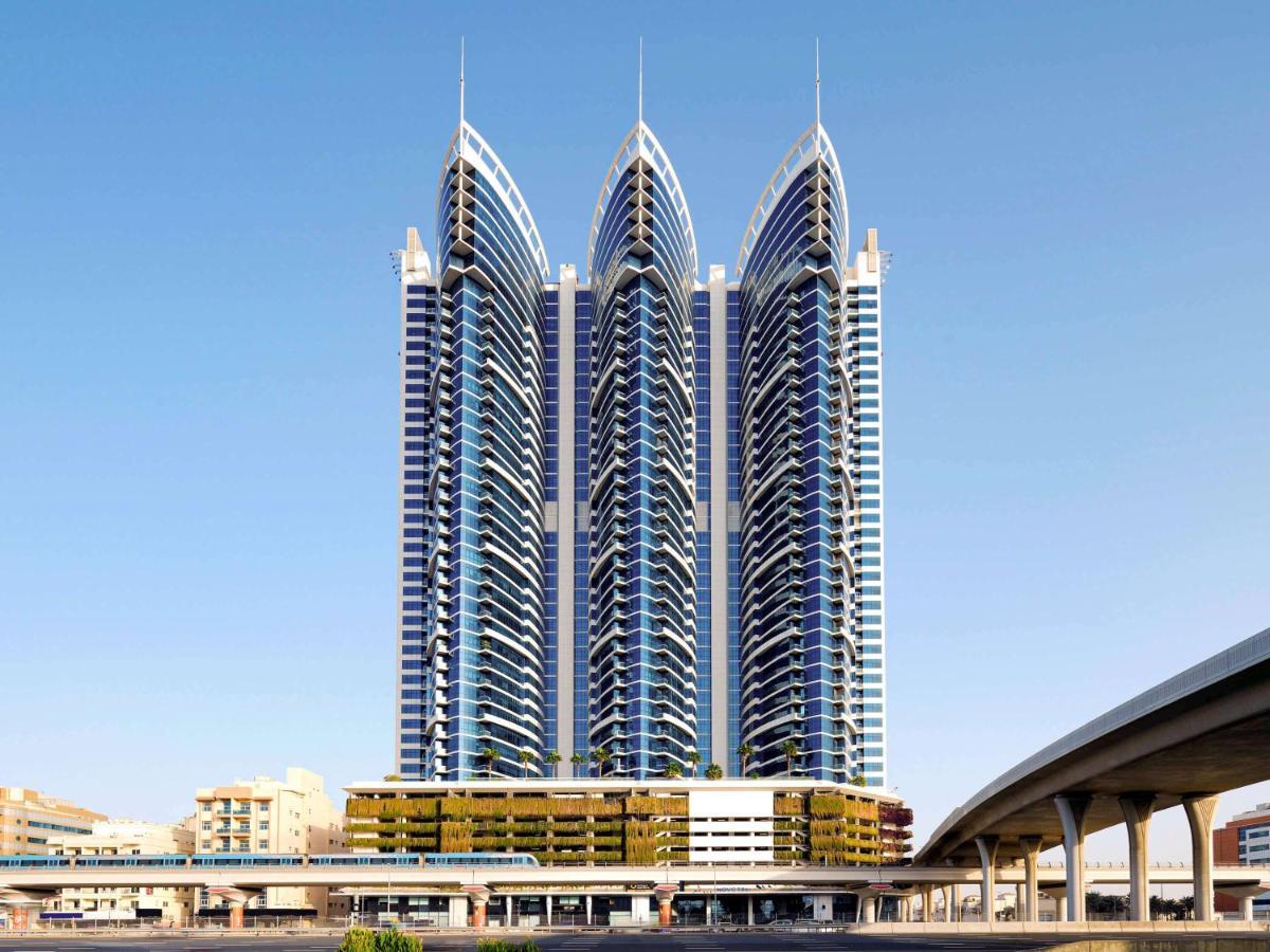 Novotel Dubai Al Barsha Exterior foto