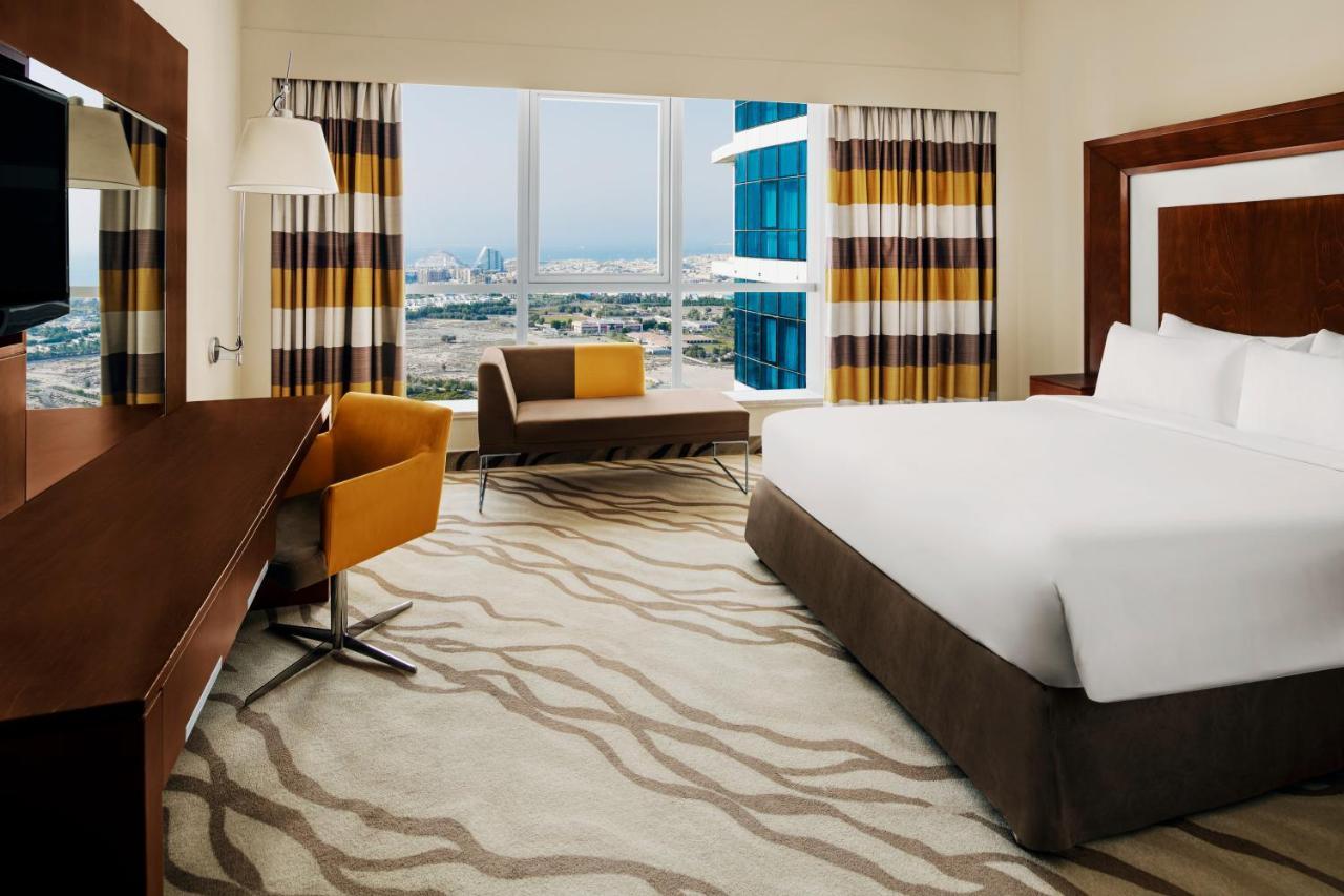Novotel Dubai Al Barsha Exterior foto